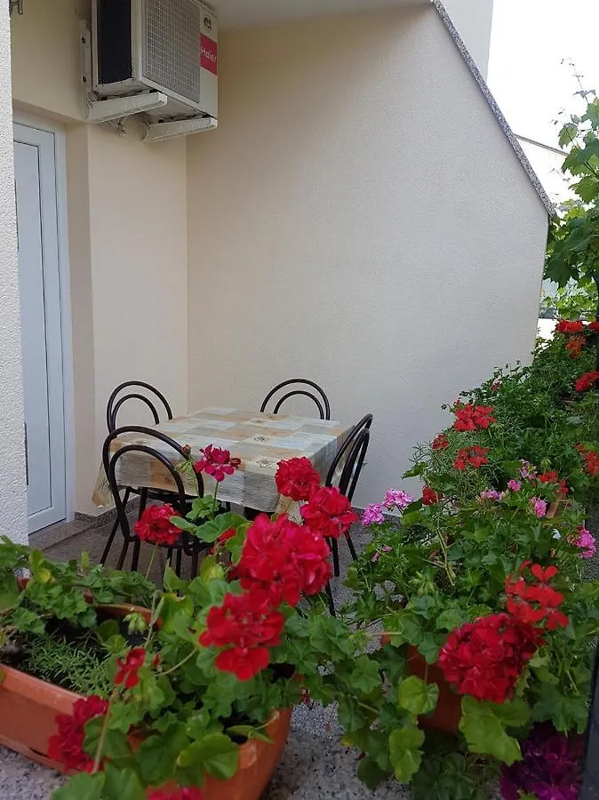Apartmani Anita Malinska Apartment
