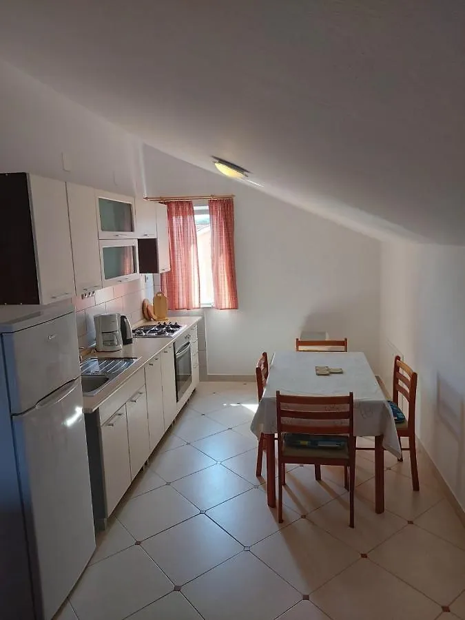 Apartment Apartmani Anita Malinska Kroatien