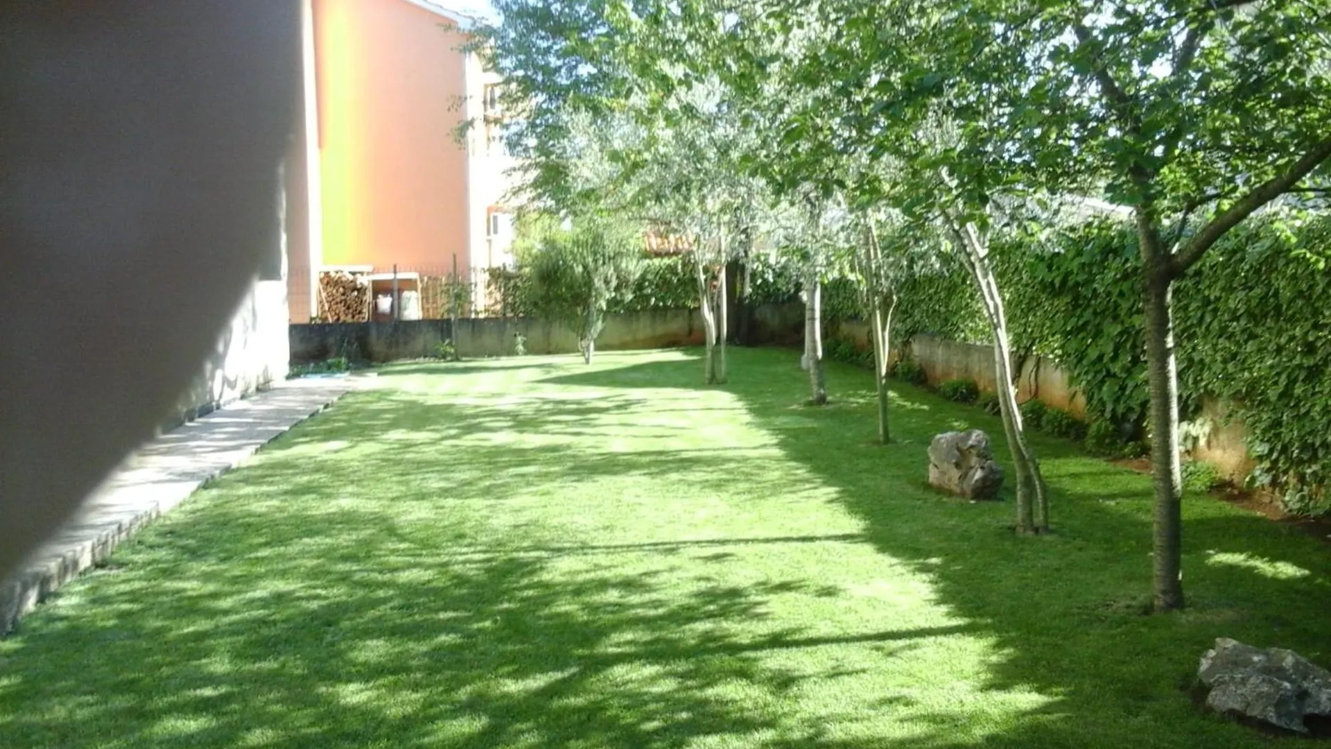 Apartmani Anita Malinska 0*,  Horvátország